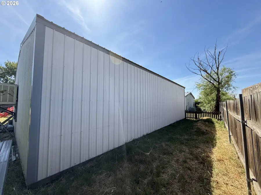 140 NW Oregon Ave, Irrigon, OR 97844 - #3