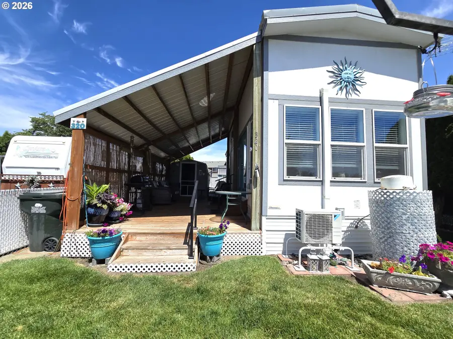 320 Tumbleweed Blvd, Irrigon, OR 97844 - #2