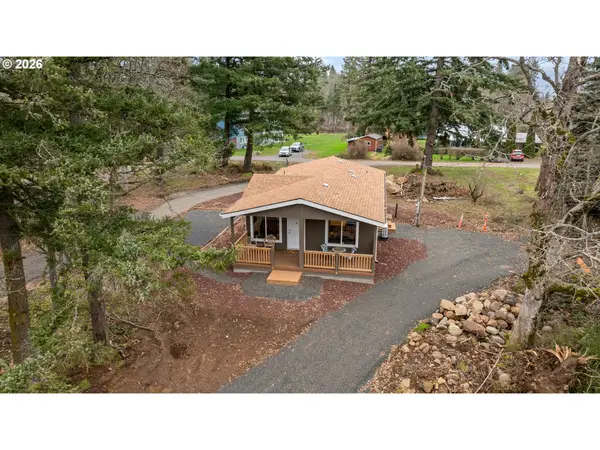 1390 Rockford Rd, HoodRiver, OR 97031