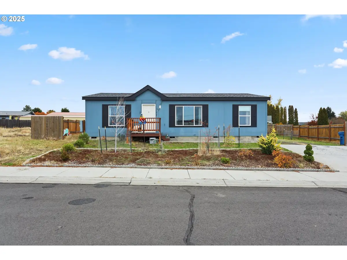 1924 Jaxon St, Goldendale, WA 98620 - Image #1