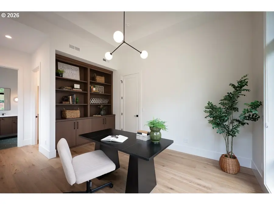 4487 Westbay Rd, Lake Oswego, OR 97035 - #3