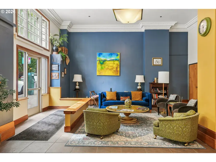 1005 SW Park Ave #703, Portland, OR 97205 - #3