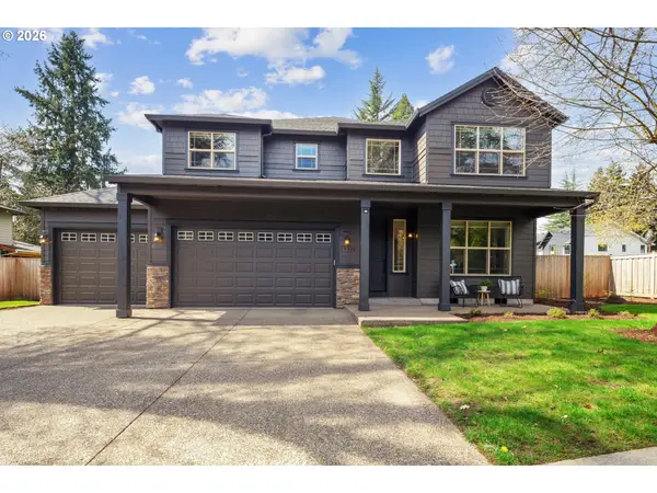 19319 Dogwood Ct, LakeOswego, OR 97035