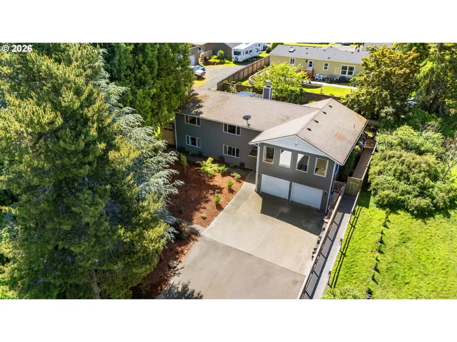 115 Spring Hill Dr, Longview, WA 98632 - #2