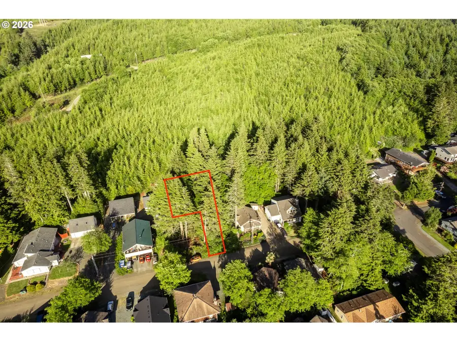 S Quadrant St, Rockaway Beach, OR 97136 - #2