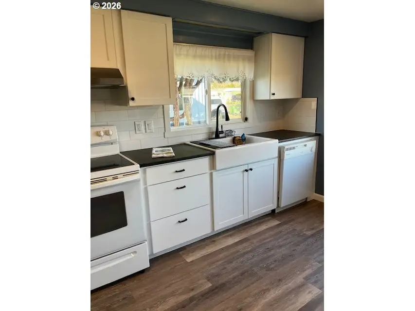 2902 E 2nd St #12, Newberg, OR 97132 - #2