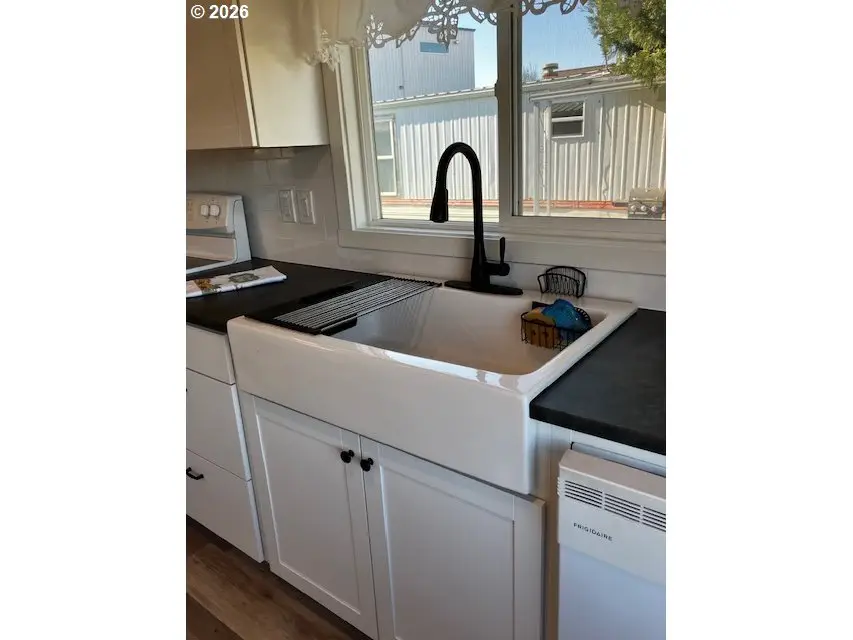 2902 E 2nd St #12, Newberg, OR 97132 - #3