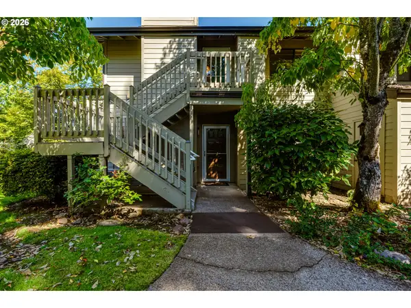 2051 Lake Isle Ter, Eugene, OR 97401