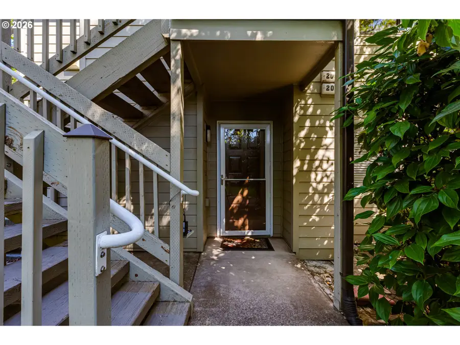 2051 Lake Isle Ter, Eugene, OR 97401 - #3