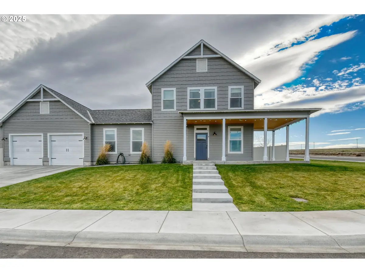 2 Lewis Cir, Milton Freewater, OR 97862 - Image #1