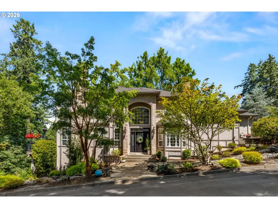 3151 Alber Spring Ct, Lake Oswego, OR 97034 - #2