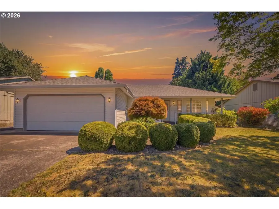 59340 Cherrywood Dr, Saint Helens, OR 97051 - #3
