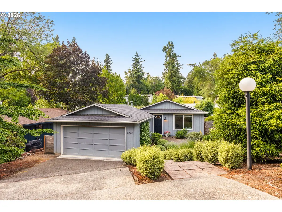 4743 SW Seymour Ct, Portland, OR 97221 - #1