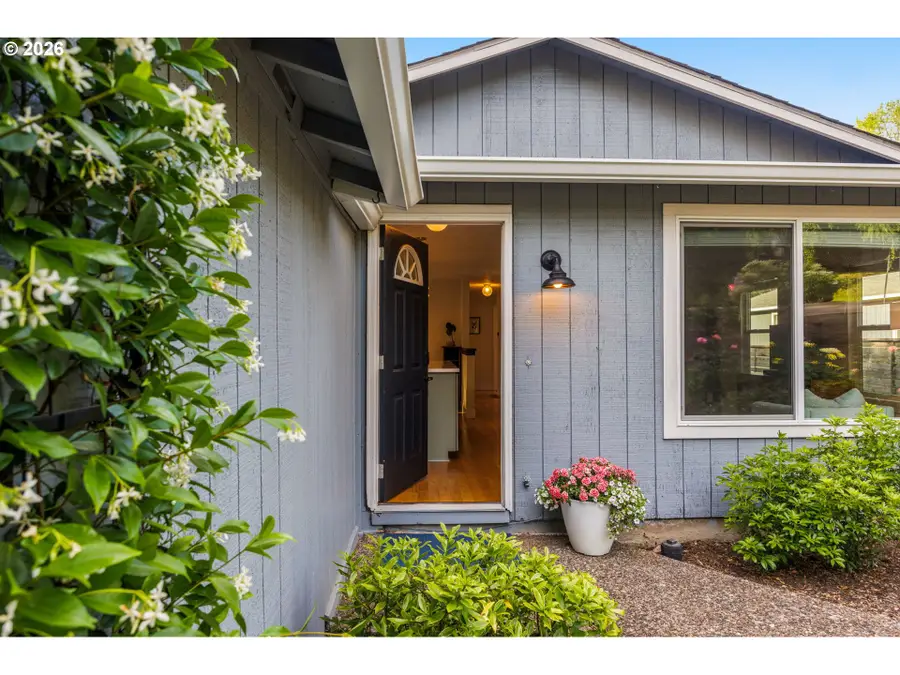 4743 SW Seymour Ct, Portland, OR 97221 - #2