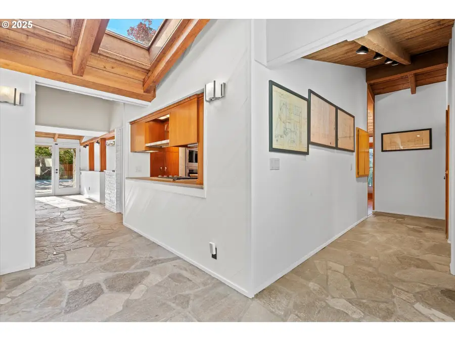 5455 SW 87th Ave, Portland, OR 97225 - Image #3