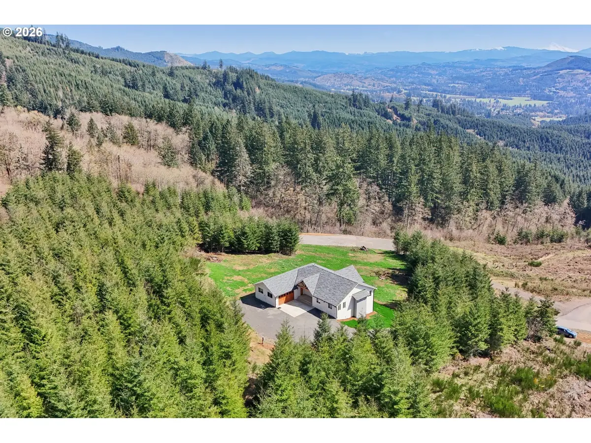 209 High Bank Ln, Woodland, WA 98674 - #1
