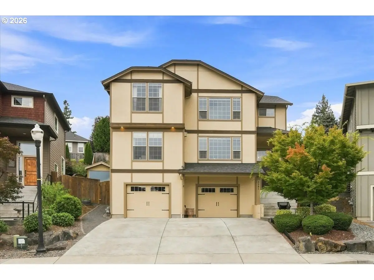 5081 G St, Washougal, WA 98671 - #1