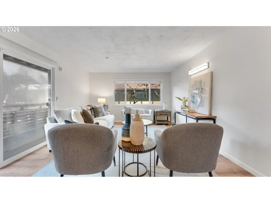 6737 SW 30th Ave #B, Portland, OR 97219 - #3