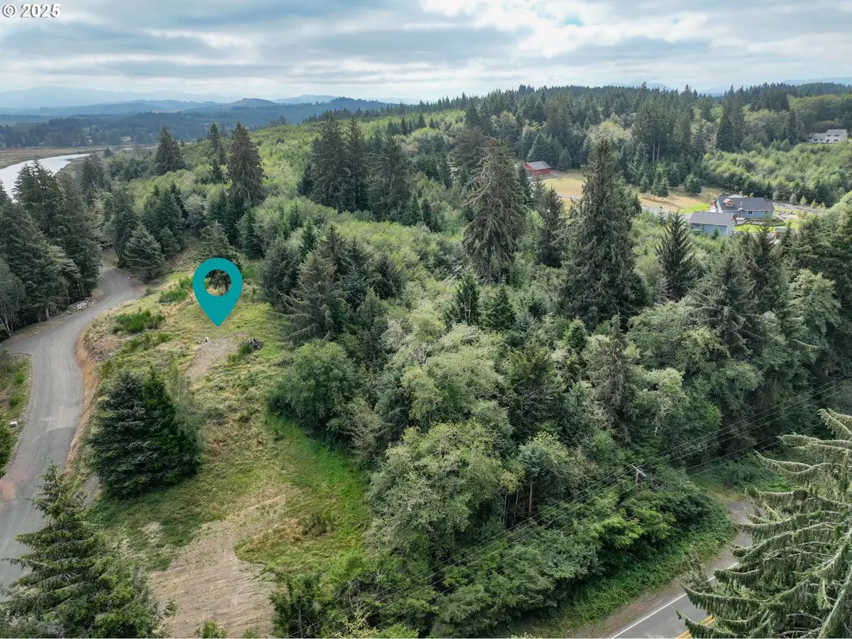 36596 King Kong Ln, Astoria, OR 97103 - Image #1