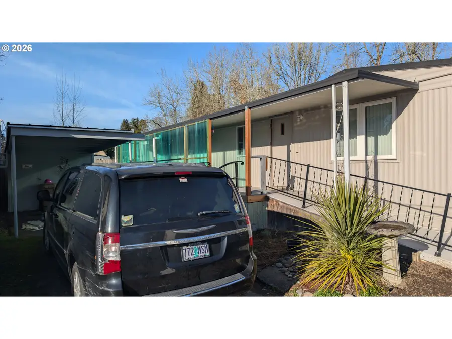 3203 SE Vineyard Rd #12, Milwaukie, OR 97267 - Image #3