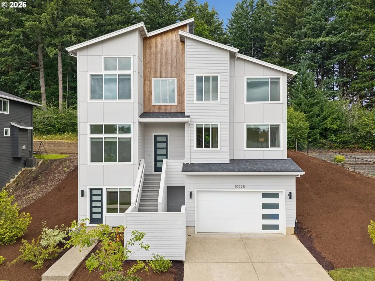 10025 SE Nicholas Dr, Happy Valley, OR 97086 - #1