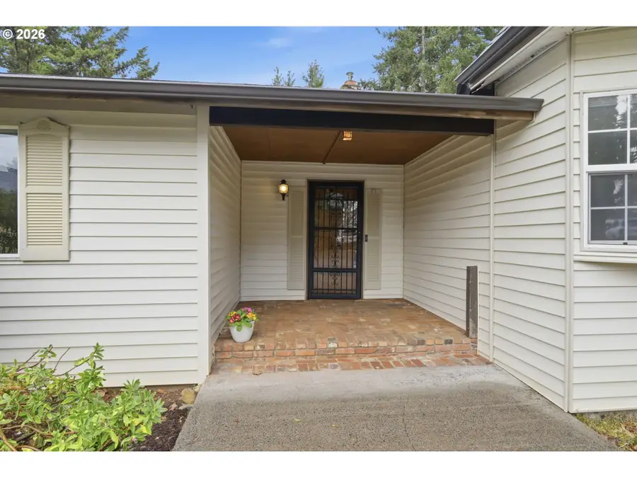 77030 Nellie Ln, Cottage Grove, OR 97424 - #3