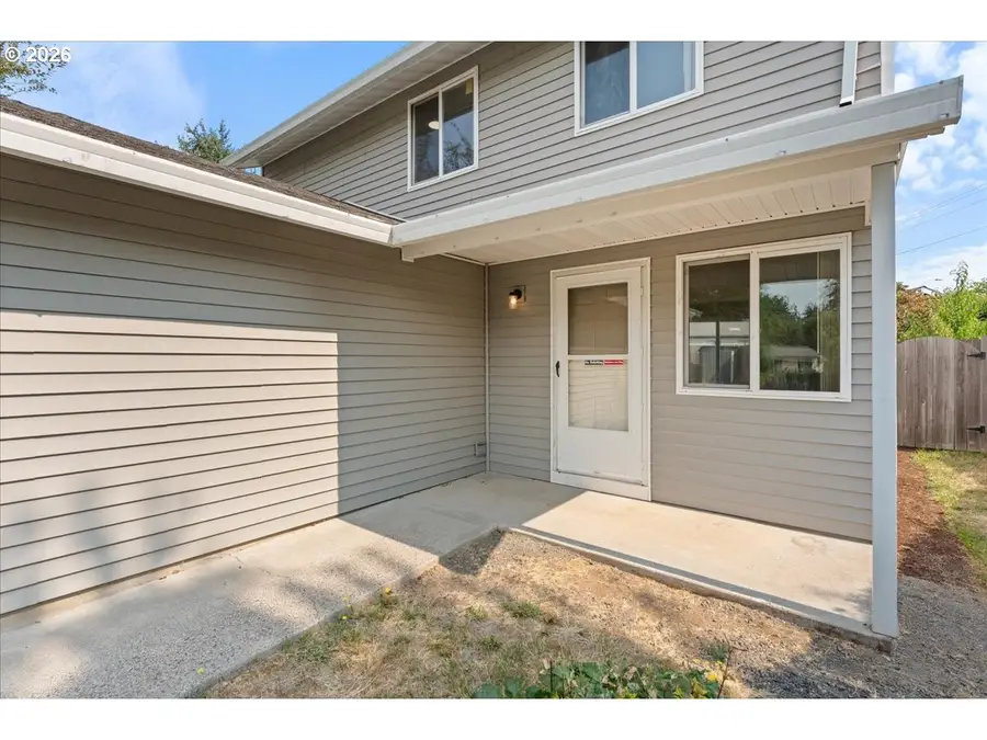 19921 SW Meadowbrook Ct, Beaverton, OR 97078 - #3