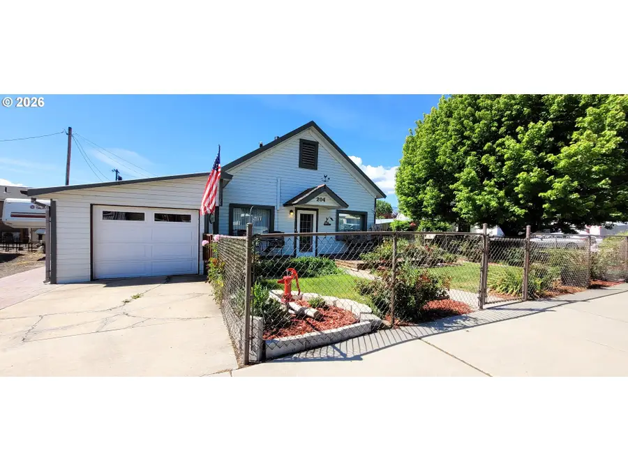204 Main St, Richland, OR 97870 - #2