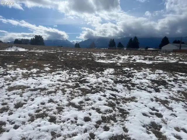 1009 Summit Dr, Enterprise, OR 97828 - #3