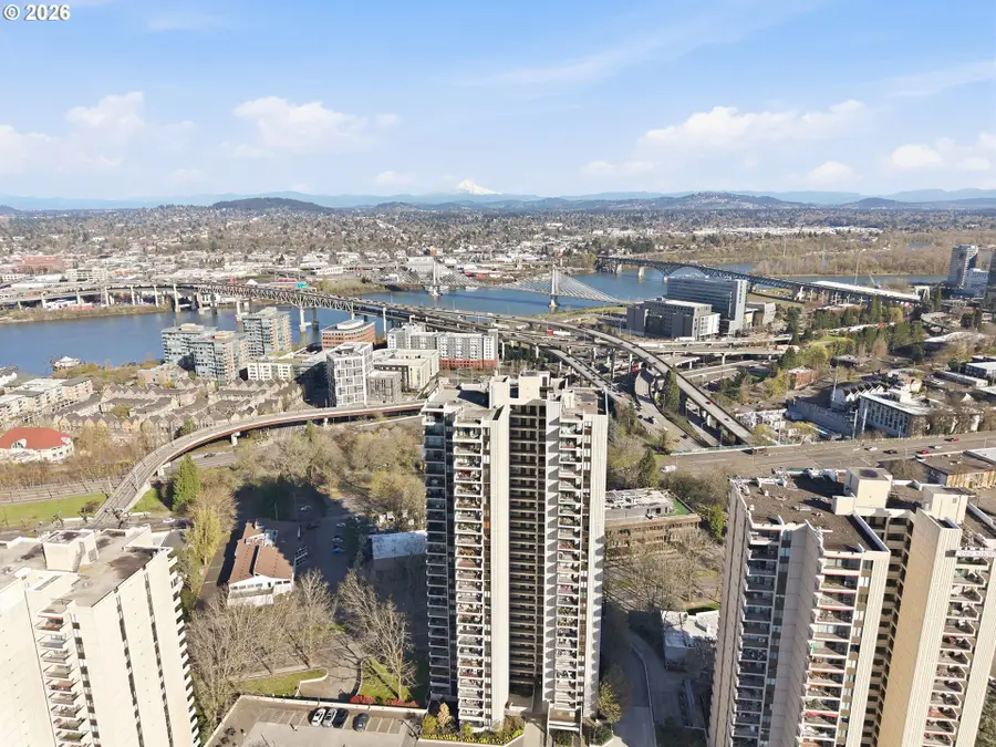 2221 SW 1st Ave #724, Portland, OR 97201 - #2