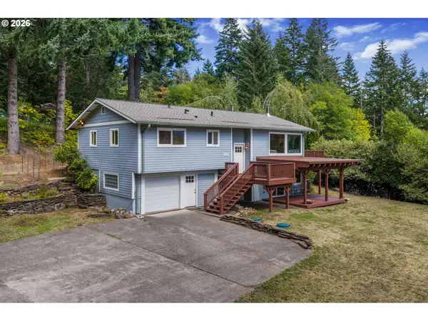 212 Stewart Rd, Stevenson, WA 98648