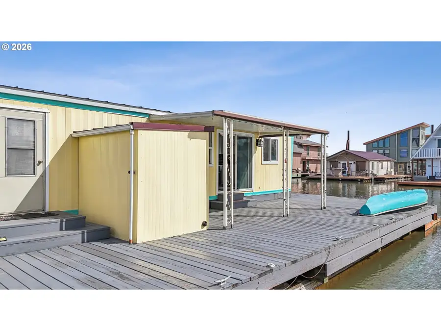 18989 NE Marine Dr #32, Portland, OR 97230 - #3