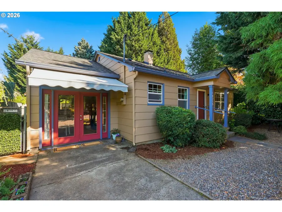 9715 N Syracuse St, Portland, OR 97203 - #3