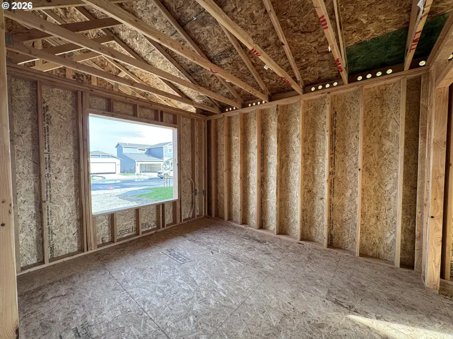 646 Grant St, Umatilla, OR 97882 - #2