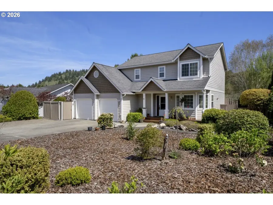 7 Onadoone Ct, Florence, OR 97439 - #2