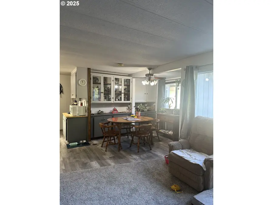 98825 Pleasant Hill Dr #6, Brookings, OR 97415 - Image #3