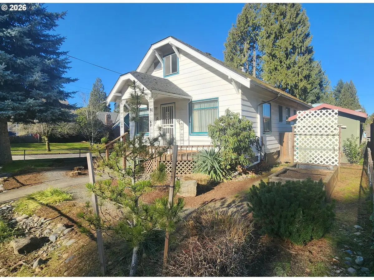 2605 NE Jarrett St, Portland, OR 97211 - #1