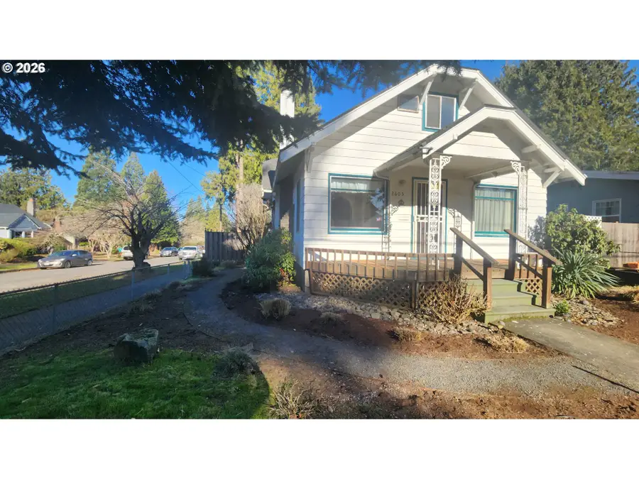 2605 NE Jarrett St, Portland, OR 97211 - #3