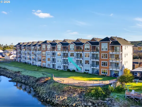 1000 N Holladay Dr #304, Seaside, OR 97138