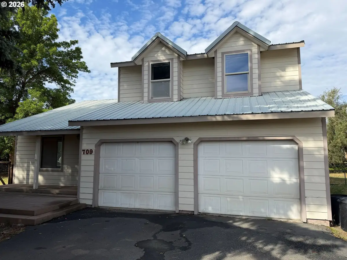 709 N Russell St, Joseph, OR 97846 - #1