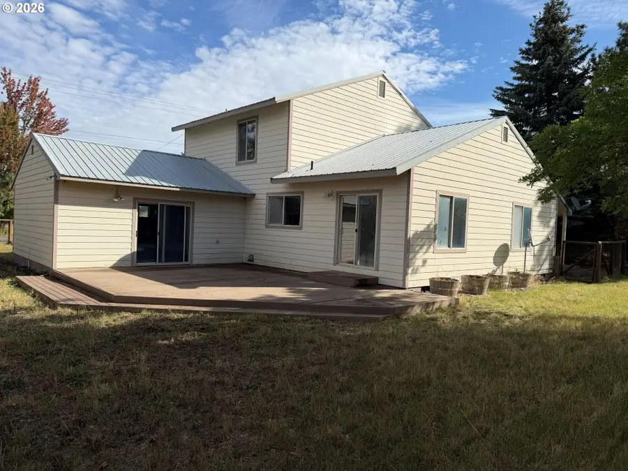 709 N Russell St, Joseph, OR 97846 - #2