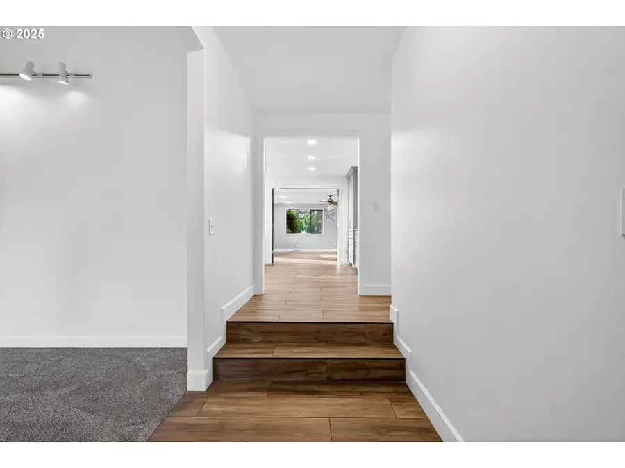 14595 SW 144th Ave, Bull Mountain, OR 97224 - Image #3