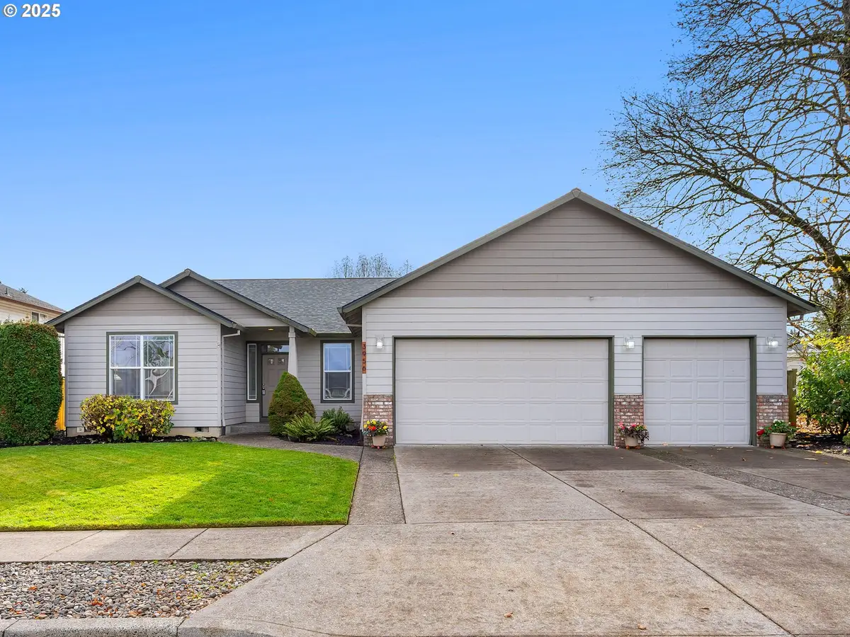 3956 SE 30th St, Gresham, OR 97080 - Image #1