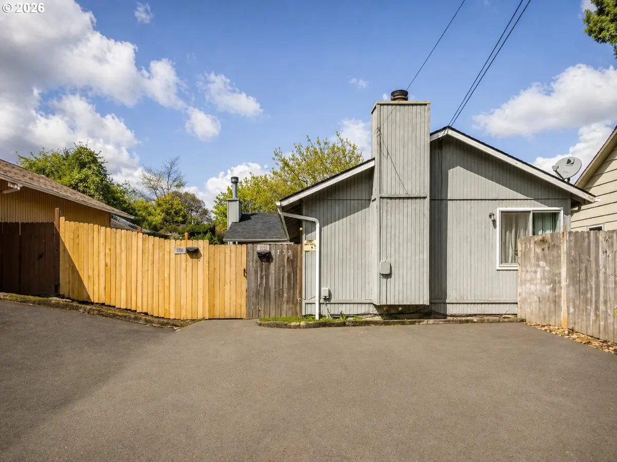 3731 NE 82nd Ave, Portland, OR 97220 - #1