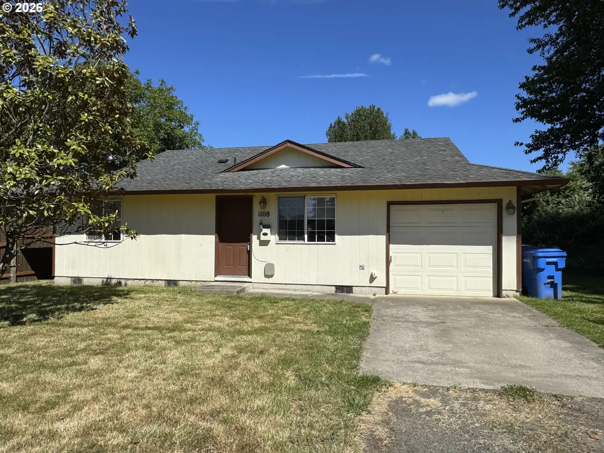 1108 S 11th Ave, Kelso, WA 98626 - #1