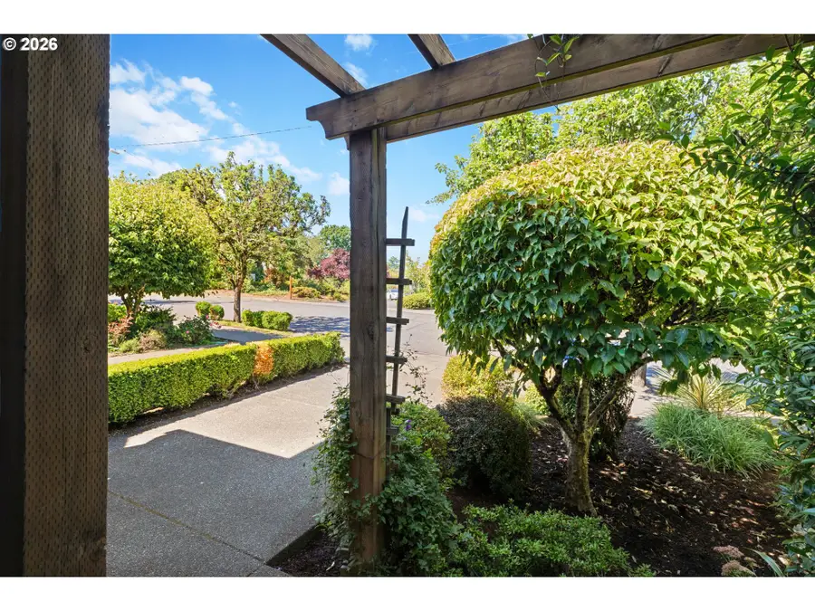 2910 SW Texas St, Portland, OR 97219 - #3