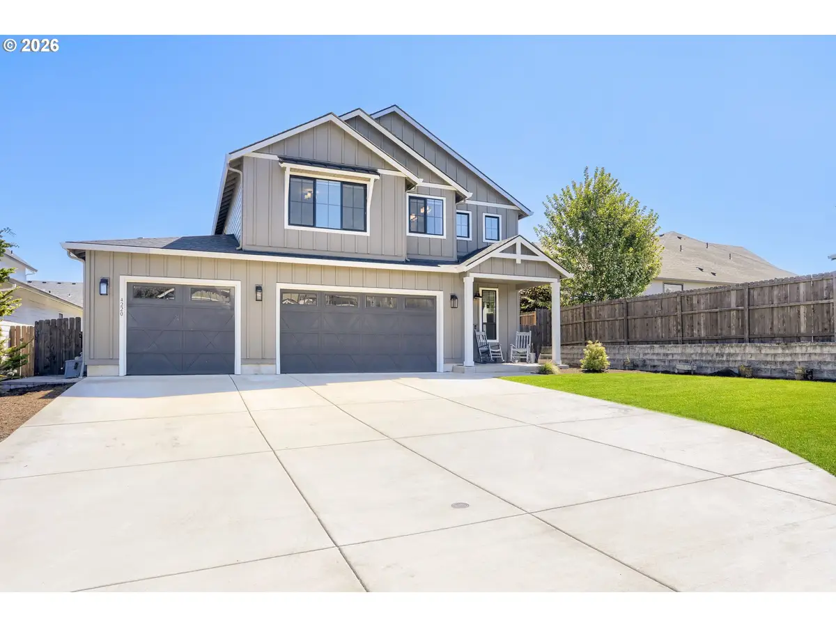 4220 S Winery Cir, Ridgefield, WA 98642 - #1