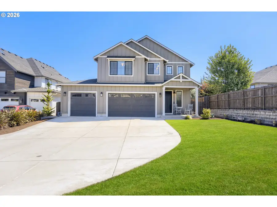 4220 S Winery Cir, Ridgefield, WA 98642 - #2