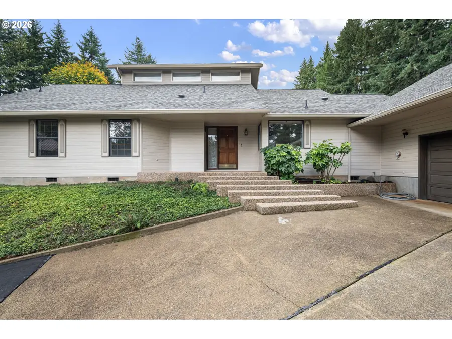 35982 Shoreview Dr, Dorena, OR 97434 - #3