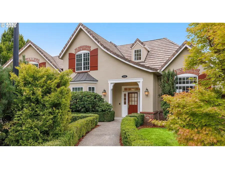 2215 NW Crestview Way, Portland, OR 97229 - #2